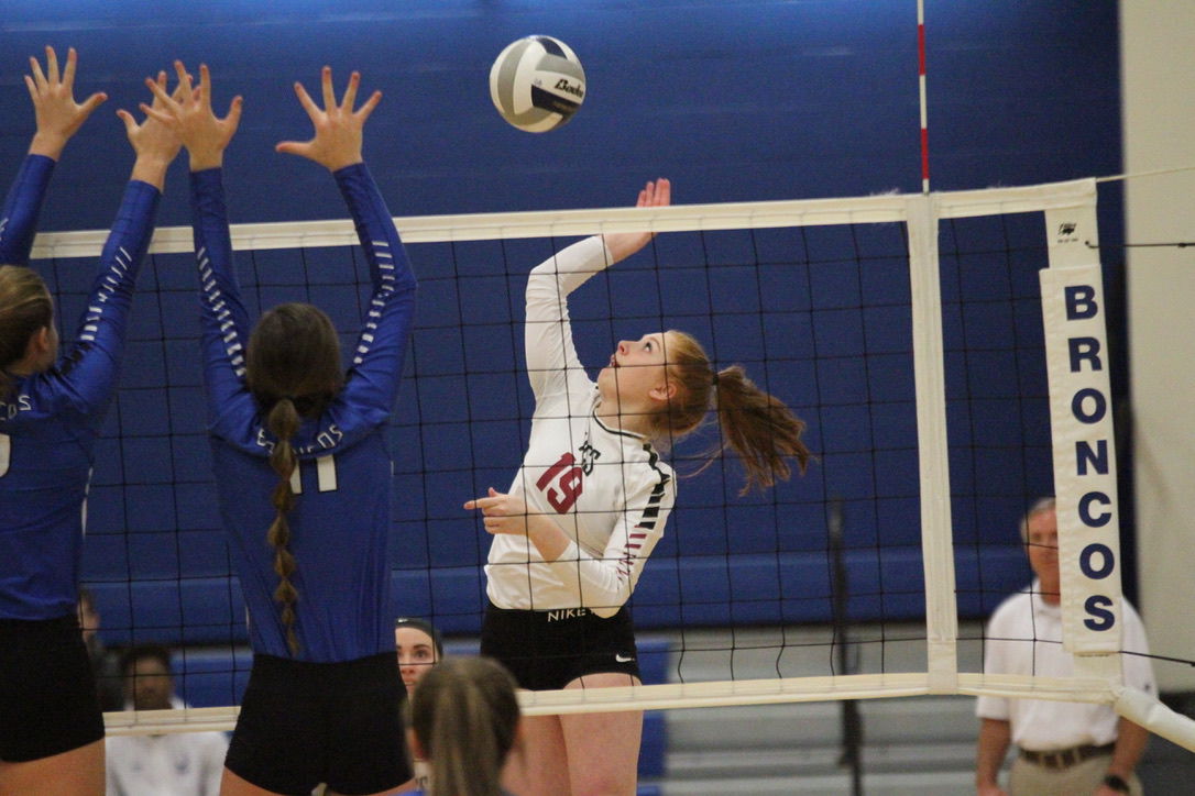 Heartland vs. Centennial volleyball 3.jpg